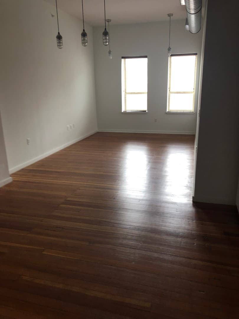 El Paso Apartment: 120 S. Stanton St.