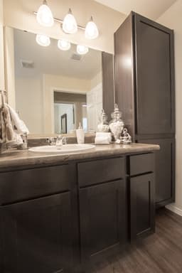 El Paso Apartment: 500 S Yarbrough Drive