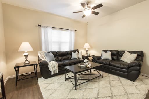 El Paso Apartment: 500 S Yarbrough Drive