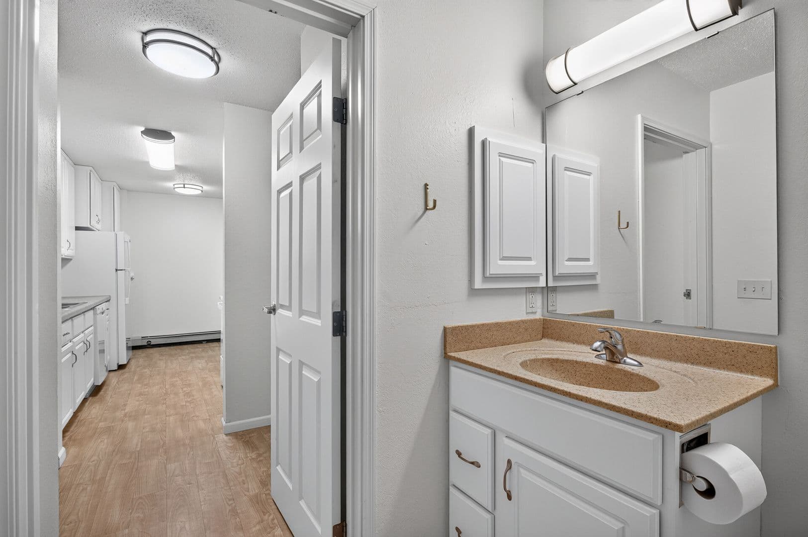 North Branch Apartment: 6188 Pecan Street