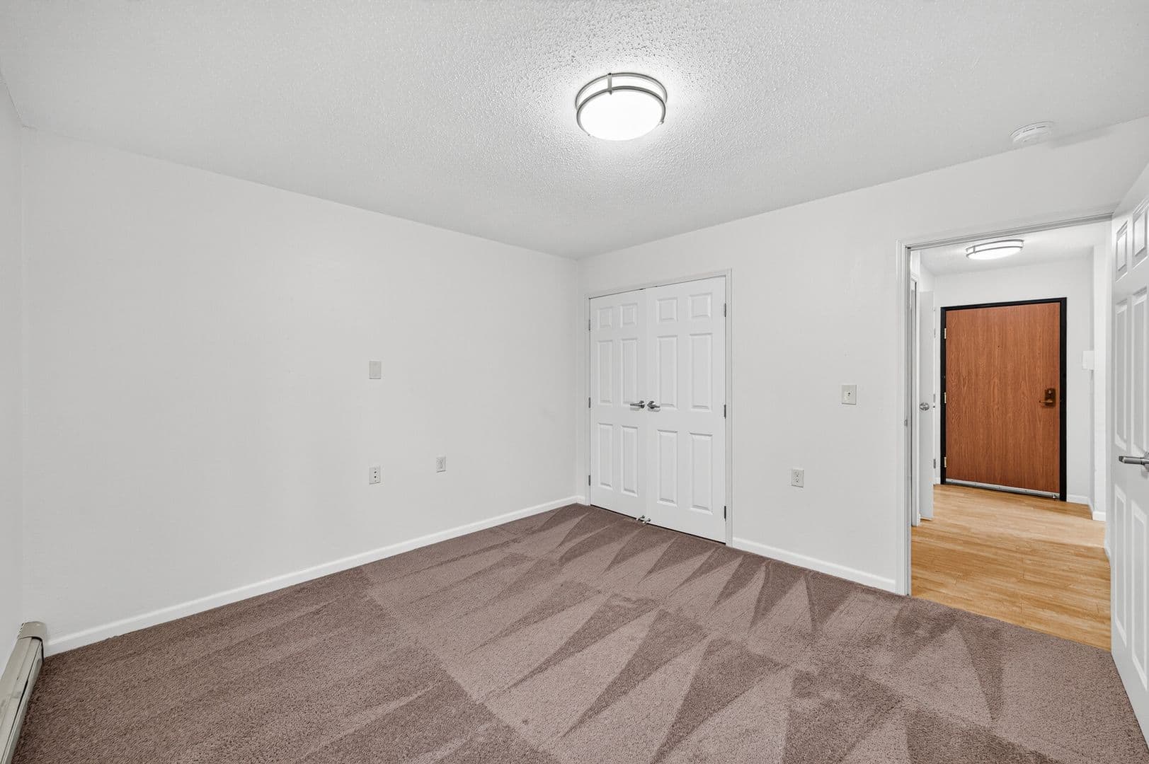 North Branch Apartment: 6188 Pecan Street