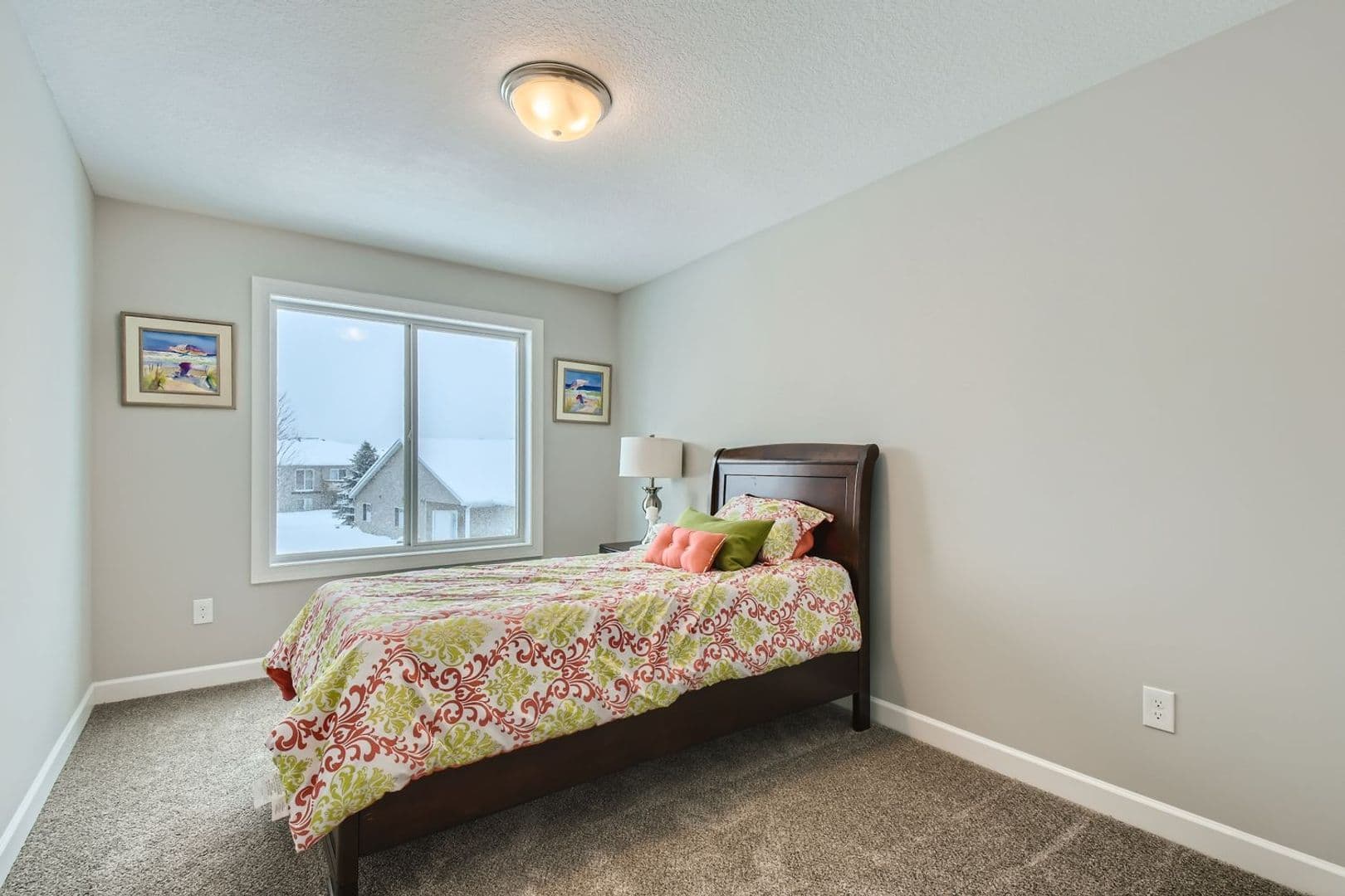 Cambridge House: 2132 Cleveland Lane South