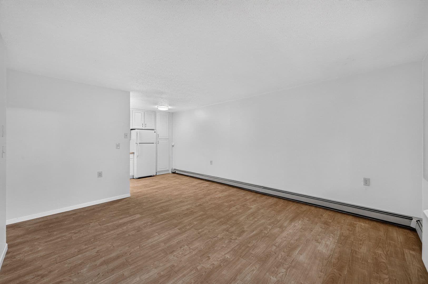 North Branch Apartment: 6188 Pecan Street