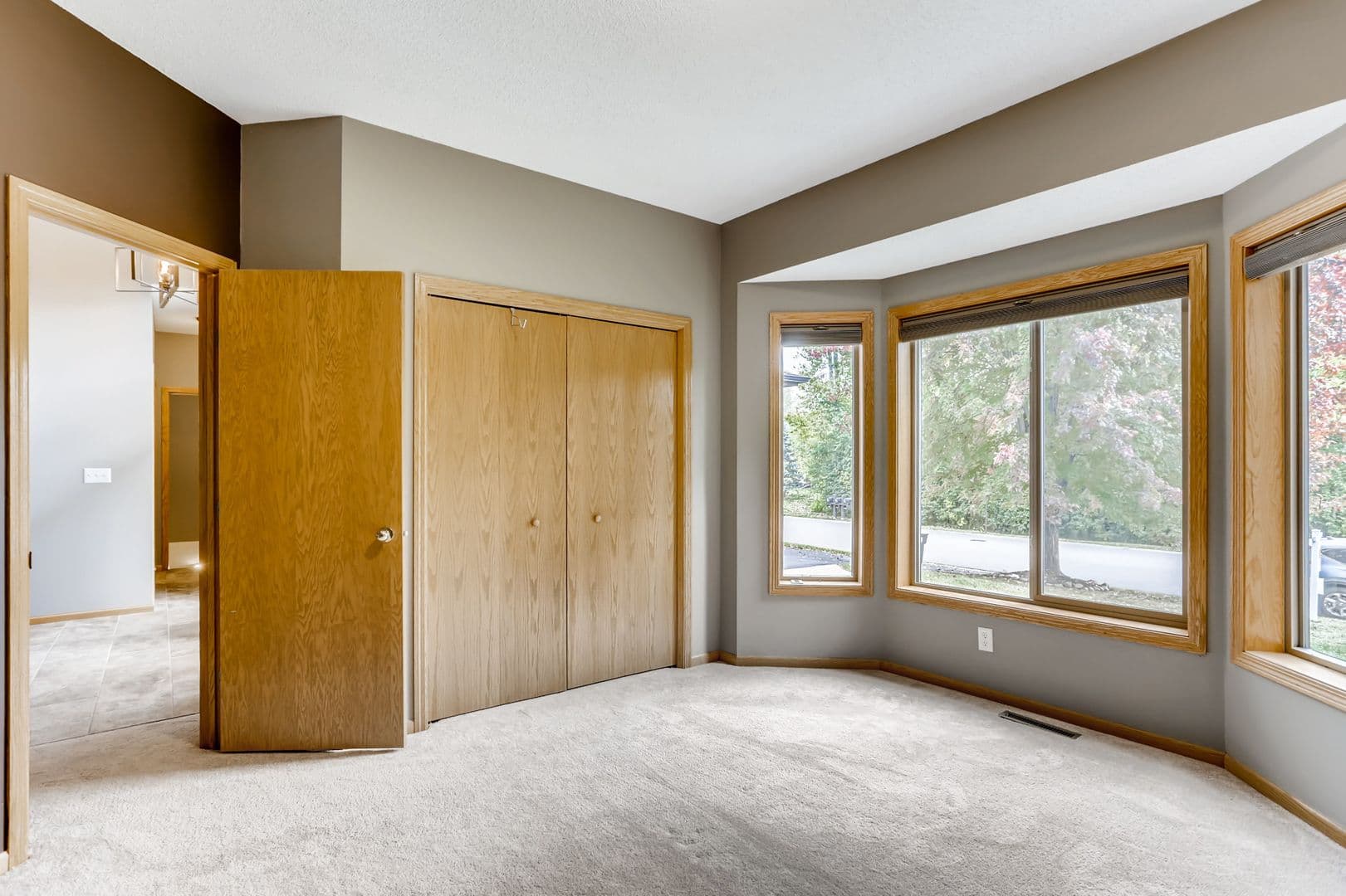 Lino Lakes House: 1510 Pheasant Hills Drive