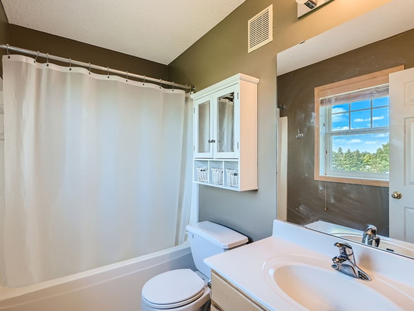 Blaine House: 11305 Hastings Street NE