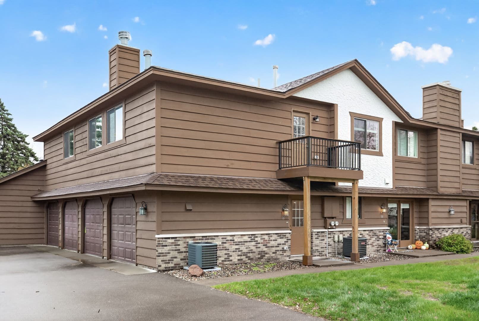 Coon Rapids Townhome: 87 126th Ln NW