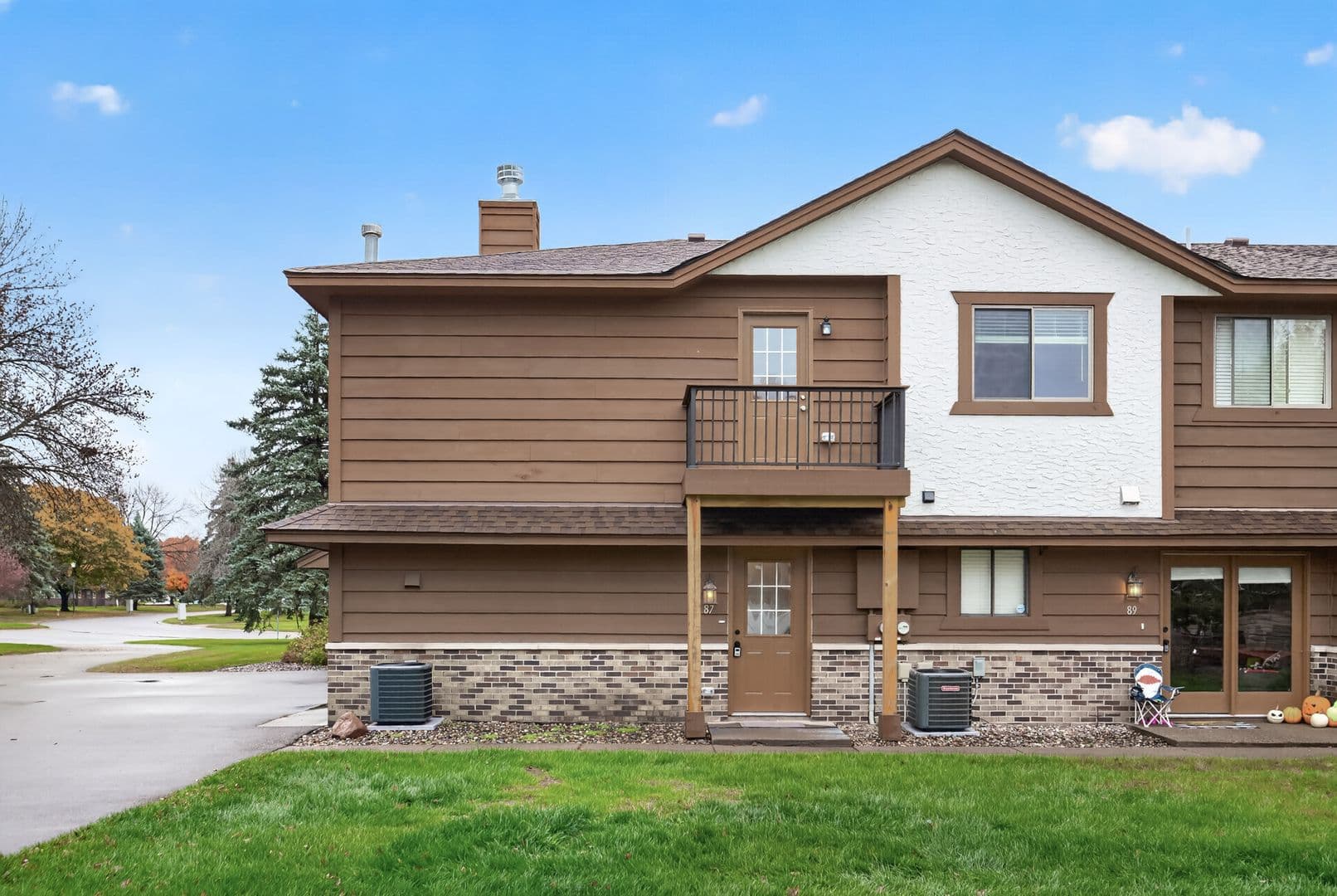 Coon Rapids Townhome: 87 126th Ln NW