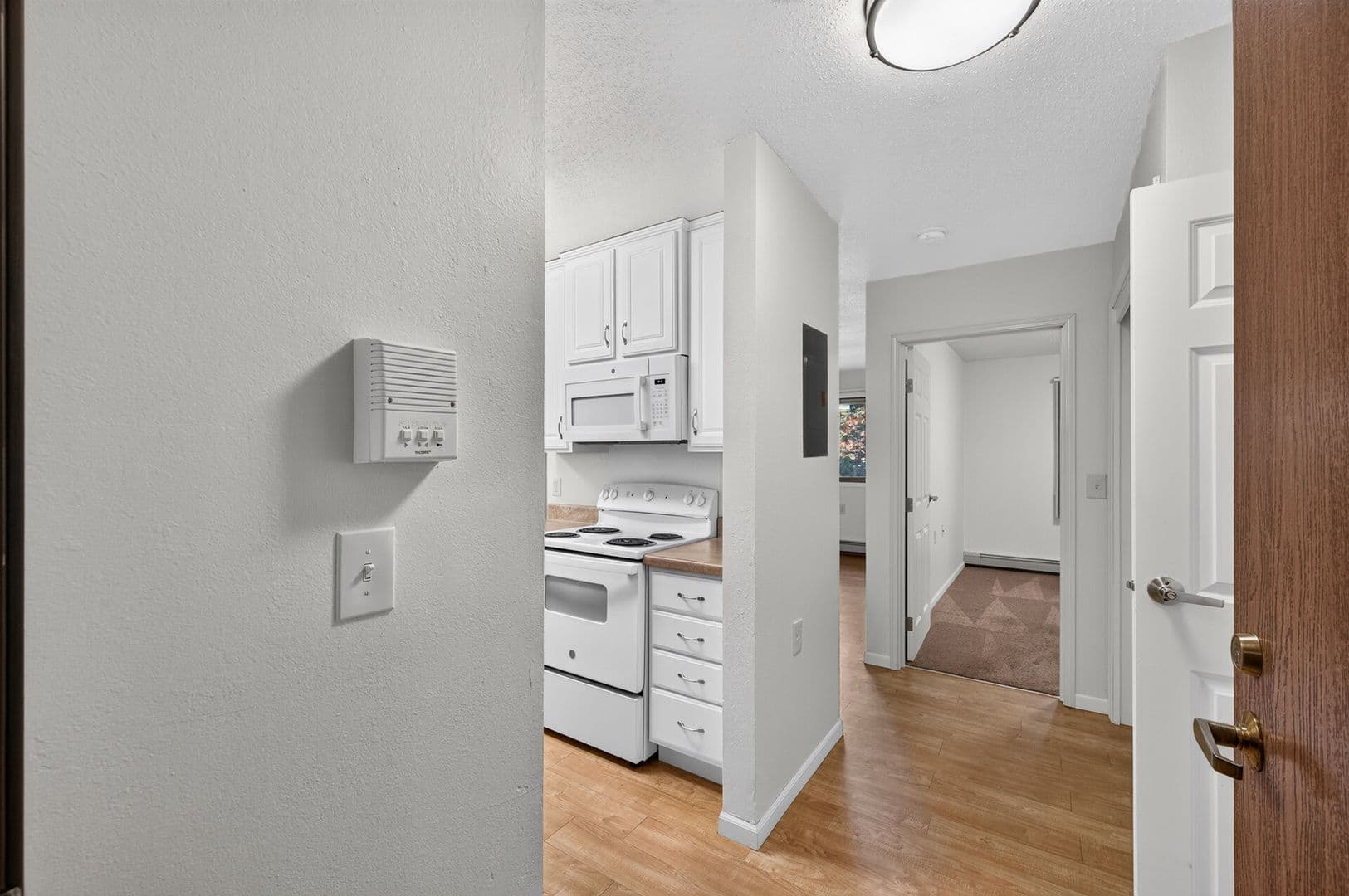 North Branch Apartment: 6188 Pecan Street