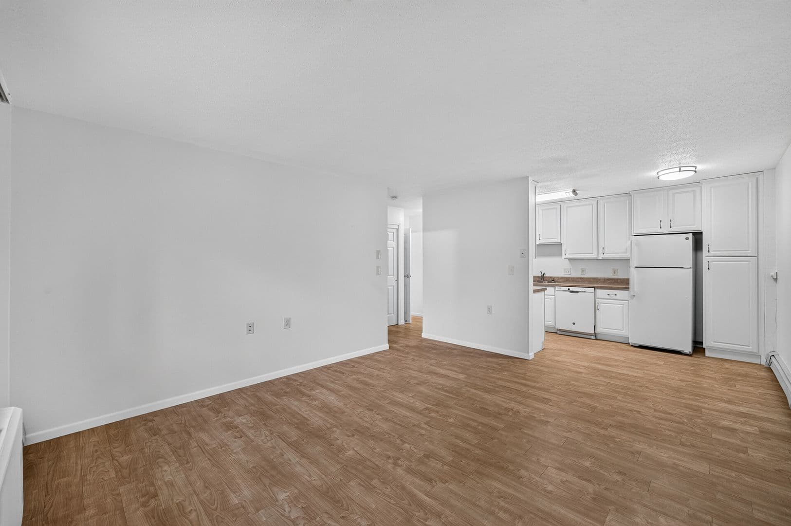 North Branch Apartment: 6188 Pecan Street