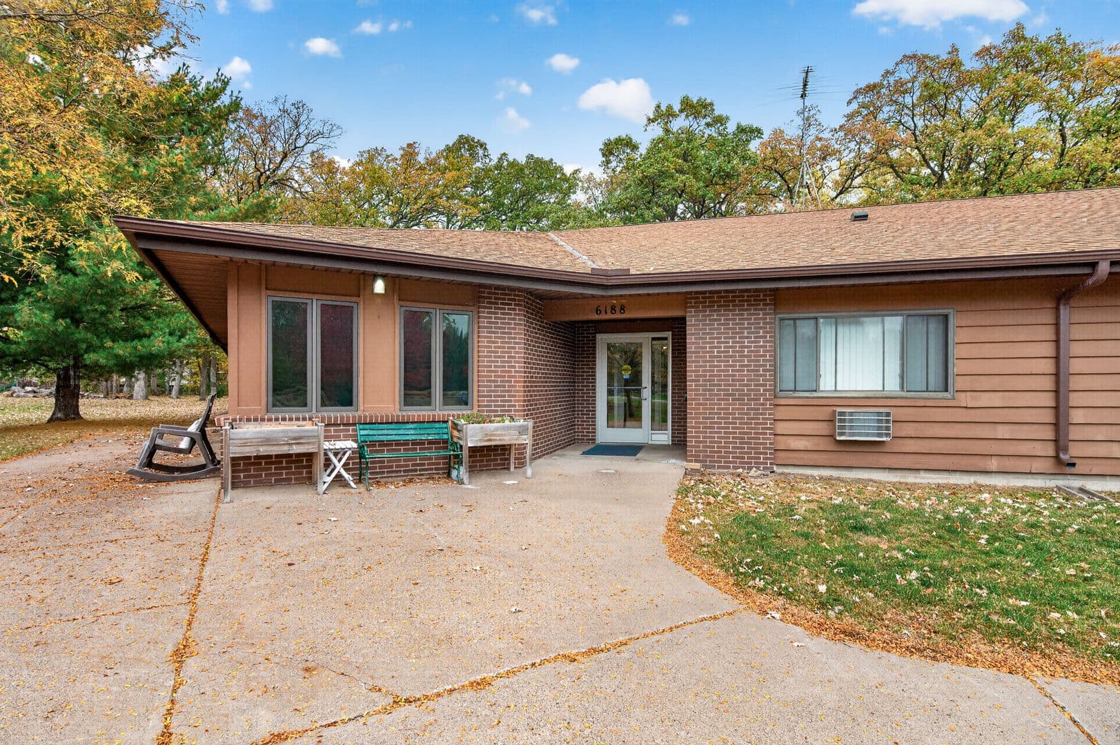 North Branch Apartment: 6188 Pecan Street