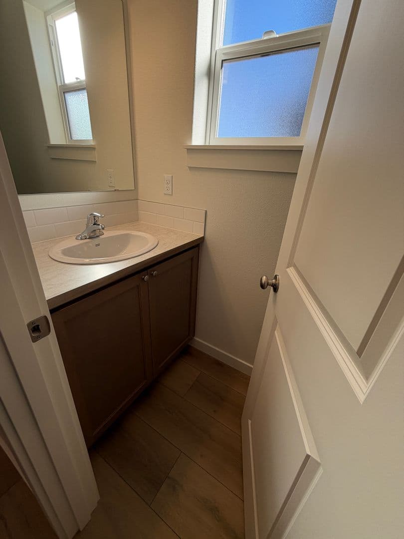 Bend House: 61077 NE Unity Place