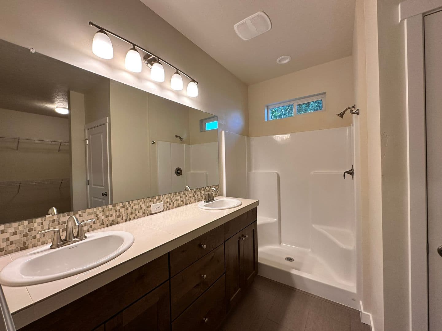 Prineville House: 742 NE Union Loop