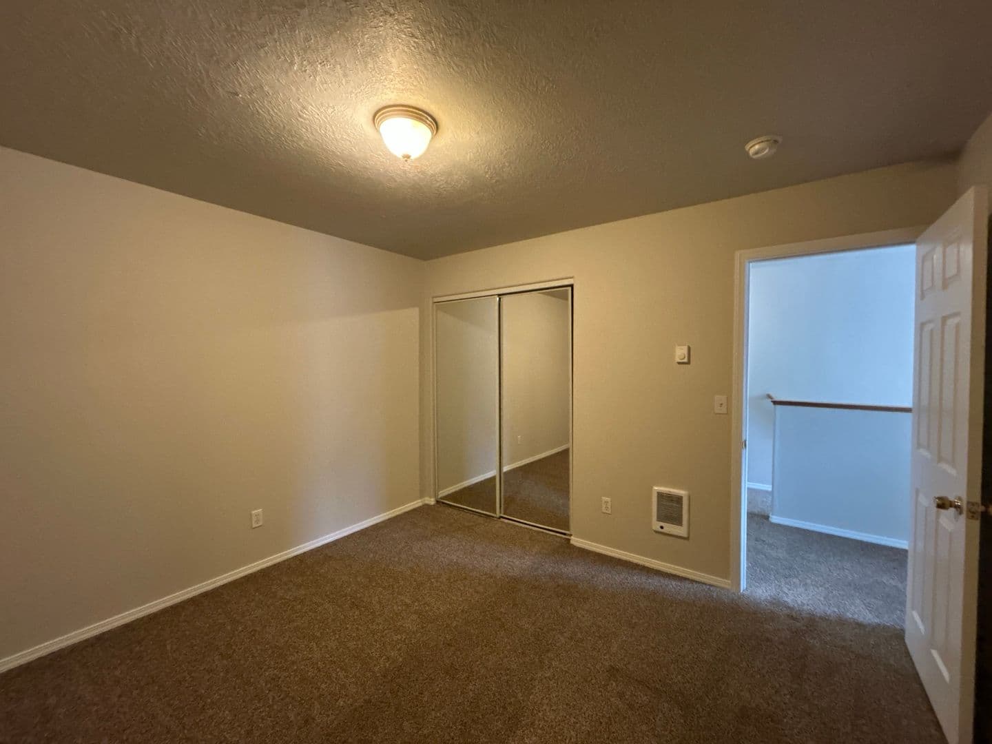 Redmond Townhome: 1954 SW Reindeer Ave.