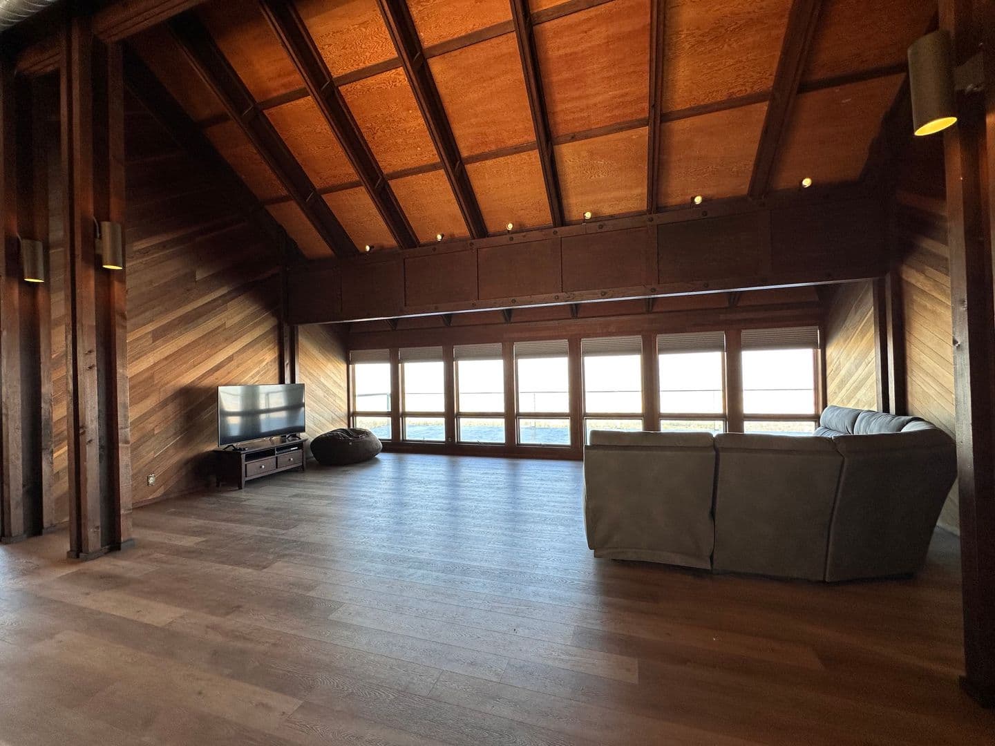 Culver House: 10747 SW Mintken Road