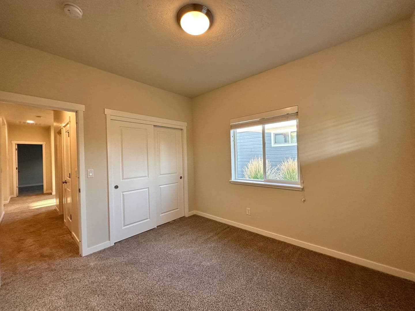 Prineville House: 742 NE Union Loop