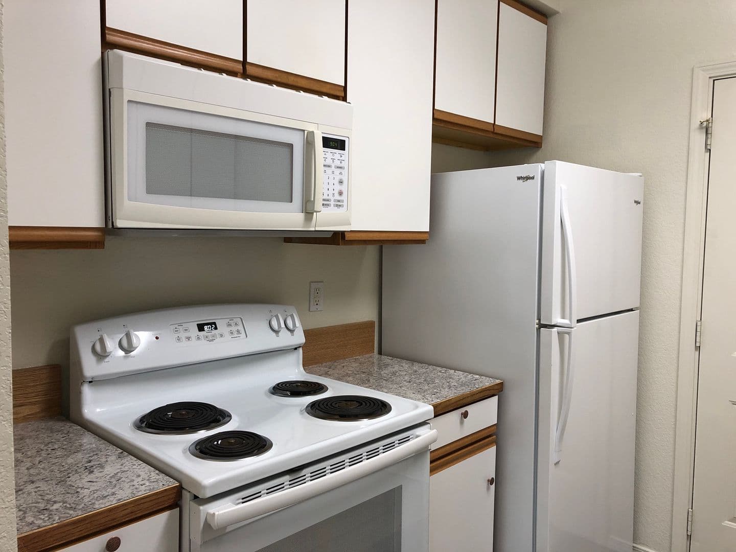Redmond Townhome: 2002 SW Canyon Dr #7