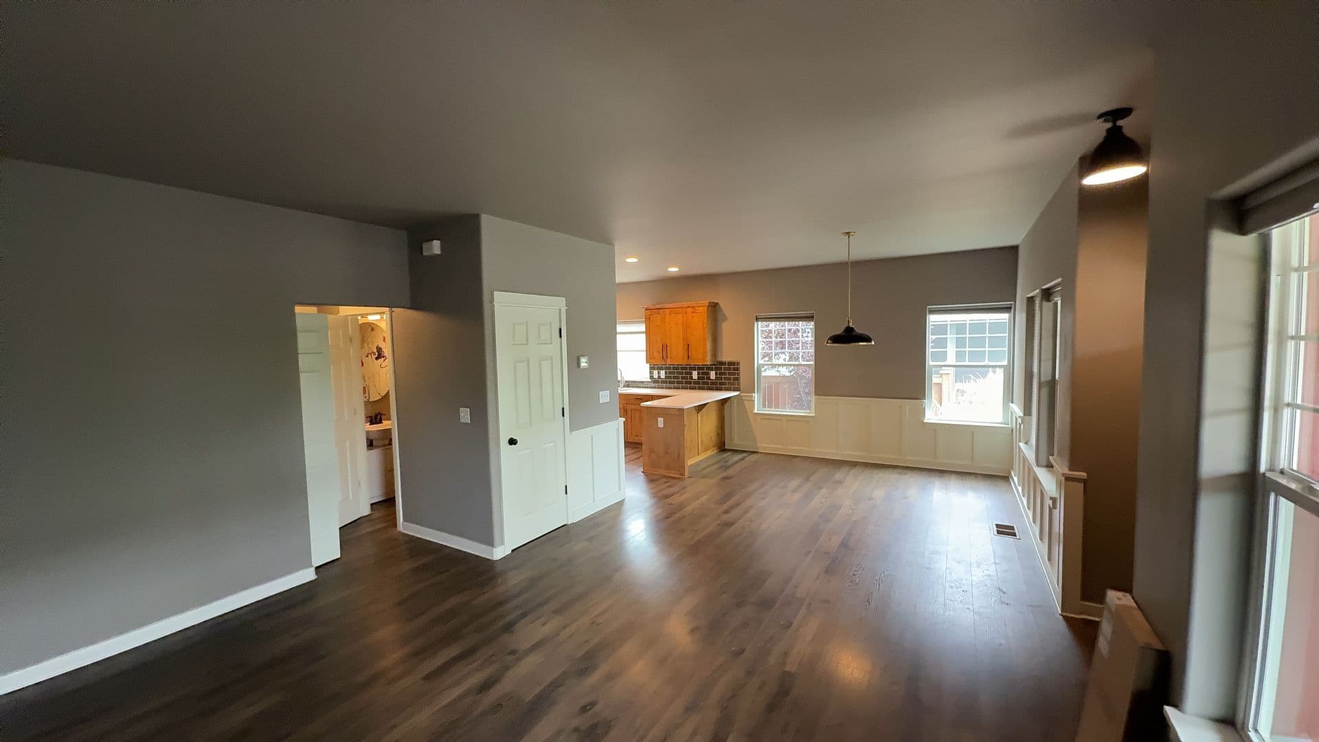 Bend House: 2728 NE Black Oak Place