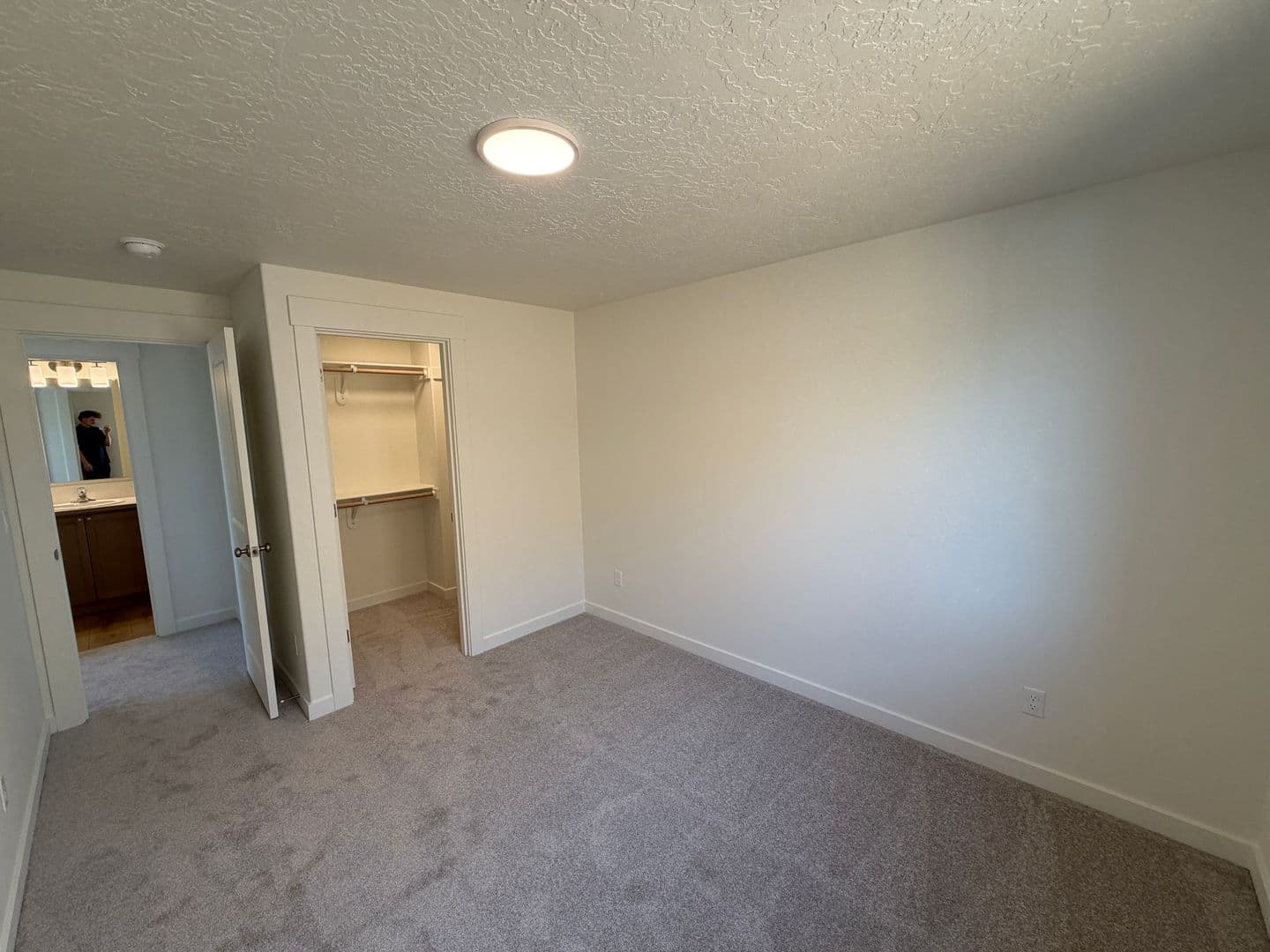 Bend House: 61077 NE Unity Place