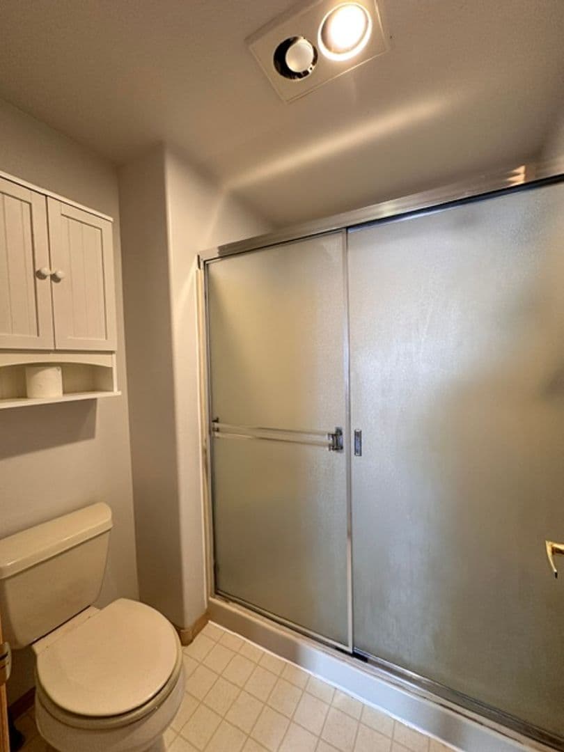 Redmond House: 3713 SW Volcano Ave