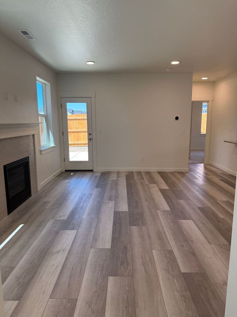 Bend House: 61073 NE Unity Place