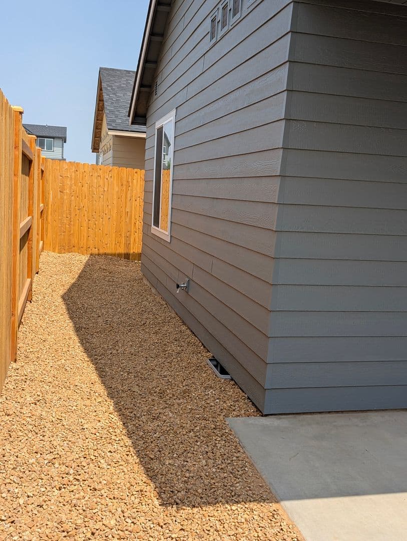 Bend House: 61073 NE Unity Place