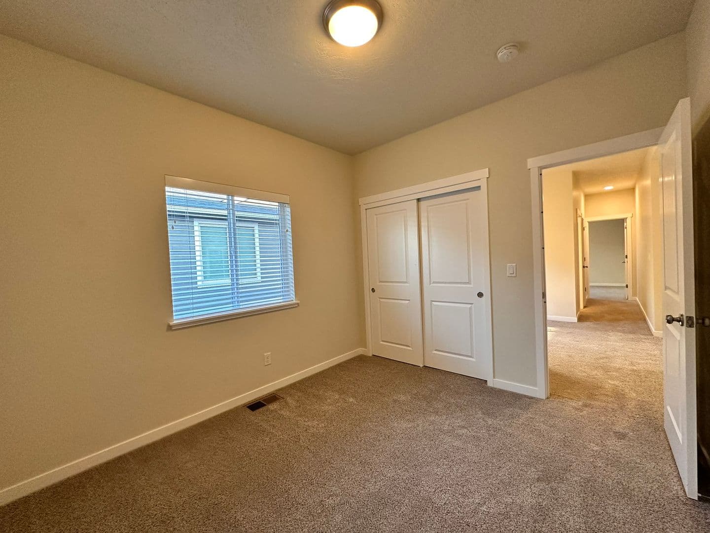 Prineville House: 742 NE Union Loop