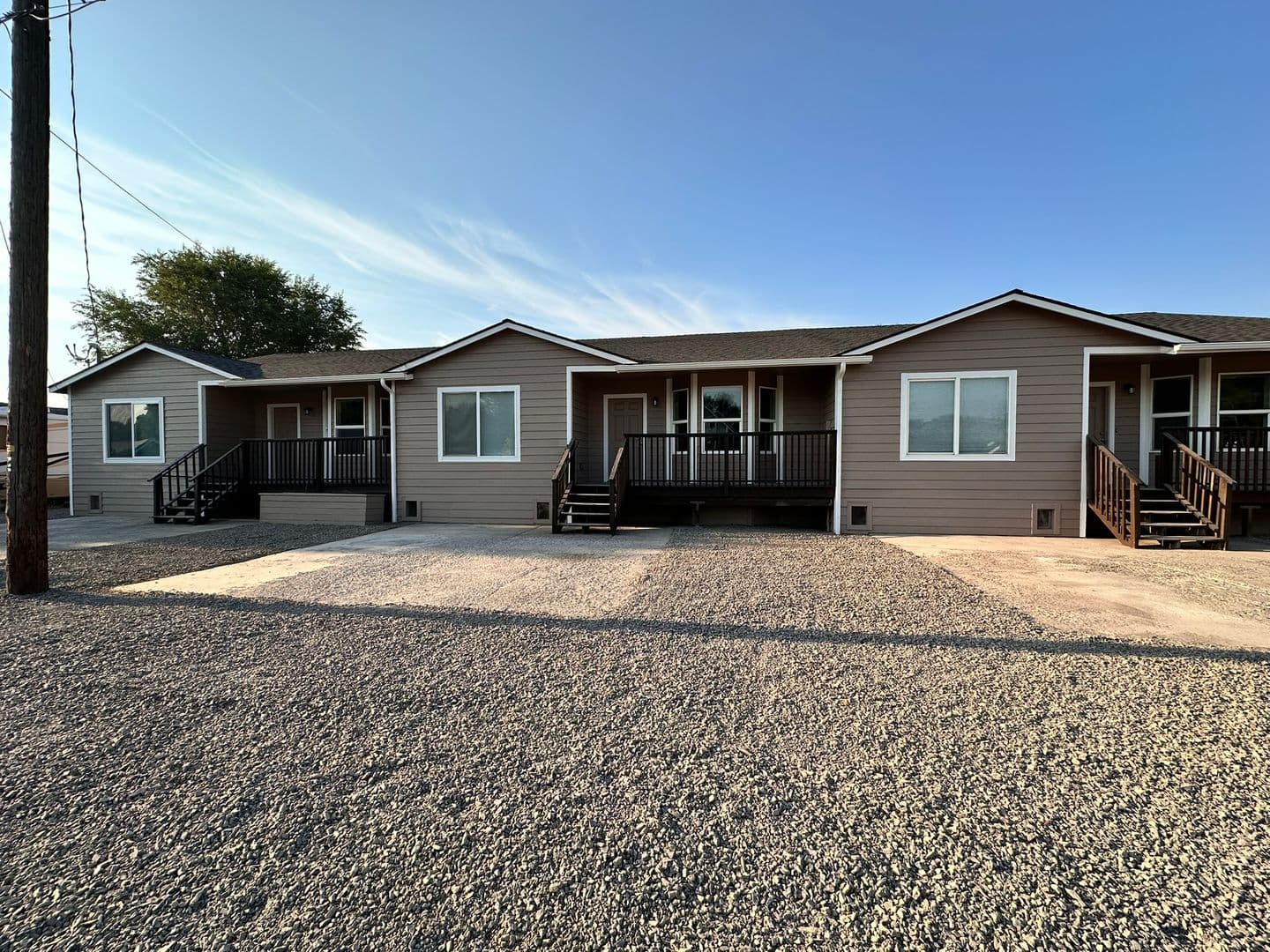 Prineville Apartment: 1000 NW 10th St