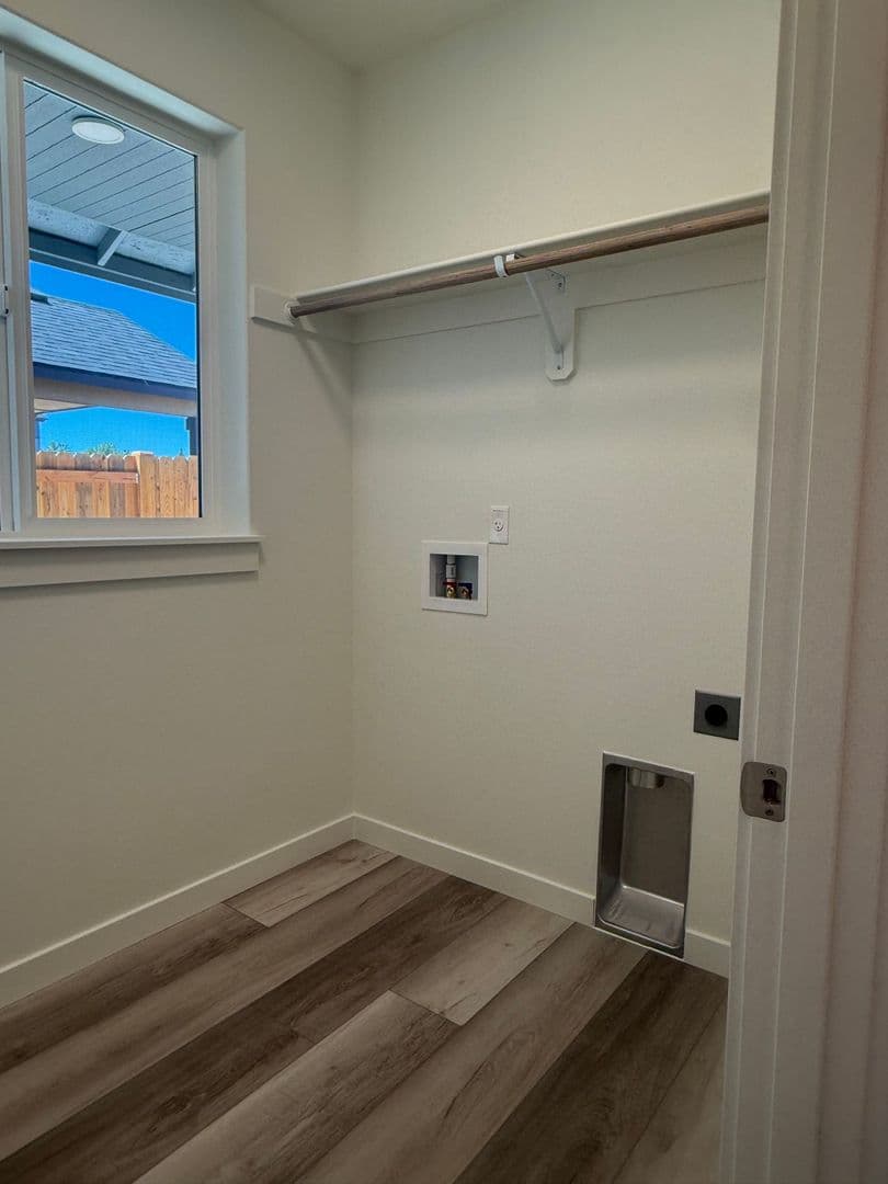 Bend House: 61073 NE Unity Place