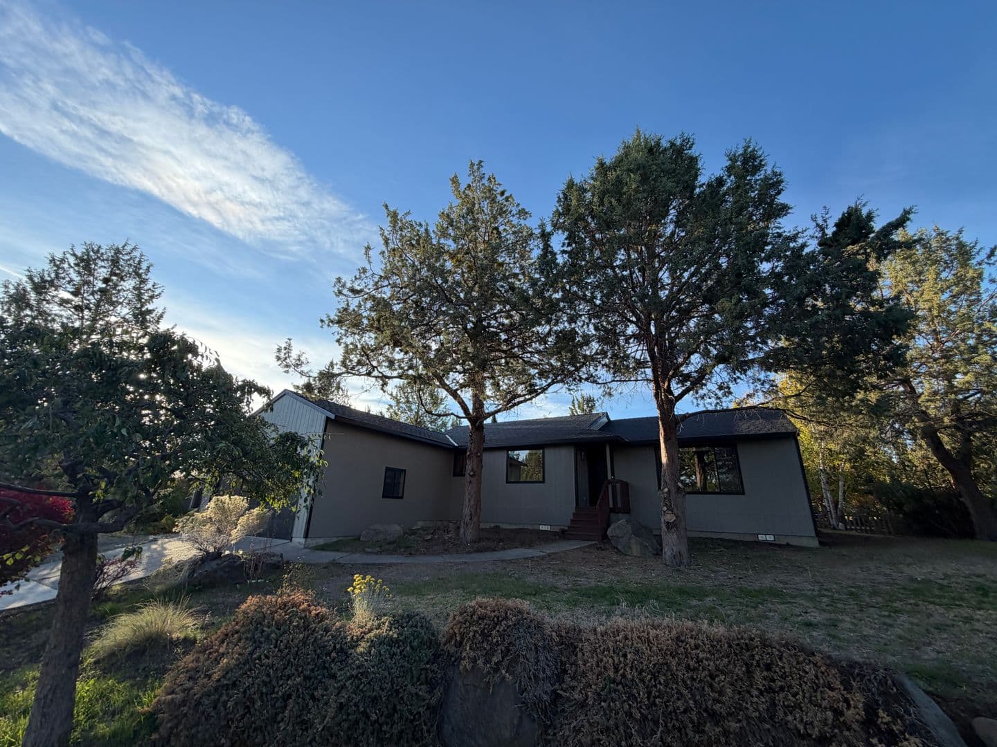 Bend House: 2741 NE Laramie Way