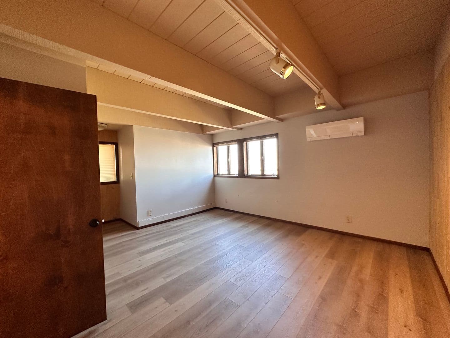 Culver House: 10747 SW Mintken Road