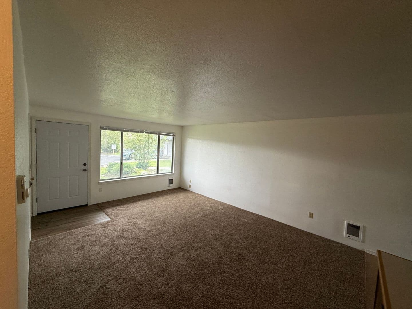 Prineville Apartment: 535 NW 5th Street #1 - 5