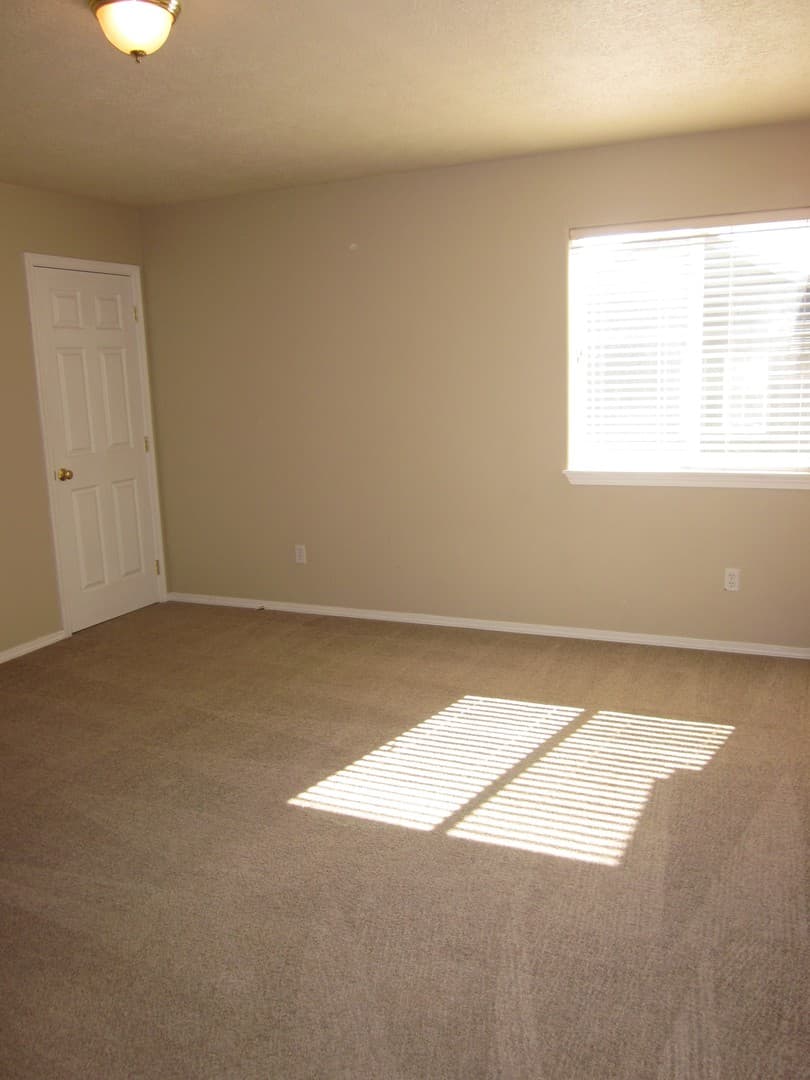 Redmond Townhome: 1964 SW Reindeer Ave.