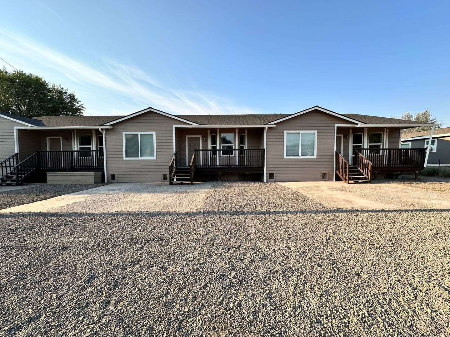 Prineville Apartment: 1030 NW 10th St