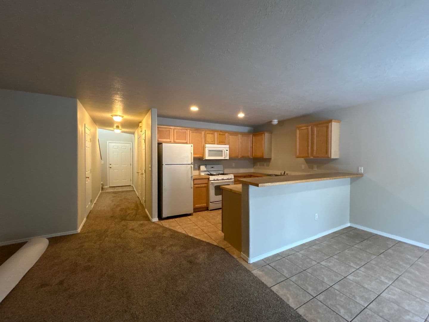 Redmond Townhome: 1954 SW Reindeer Ave.
