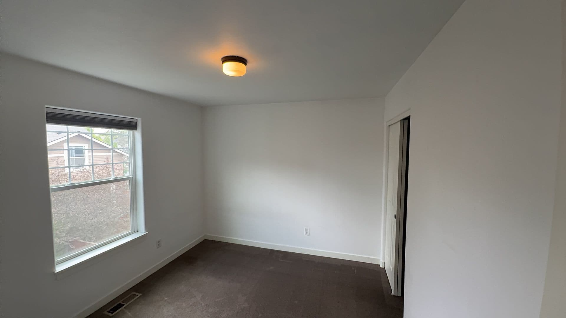 Bend House: 2728 NE Black Oak Place