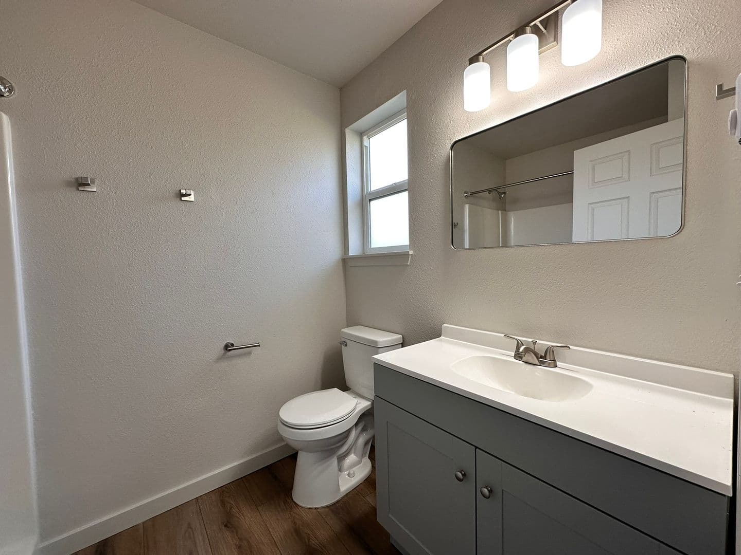 Prineville Apartment: 1000 NW 10th St