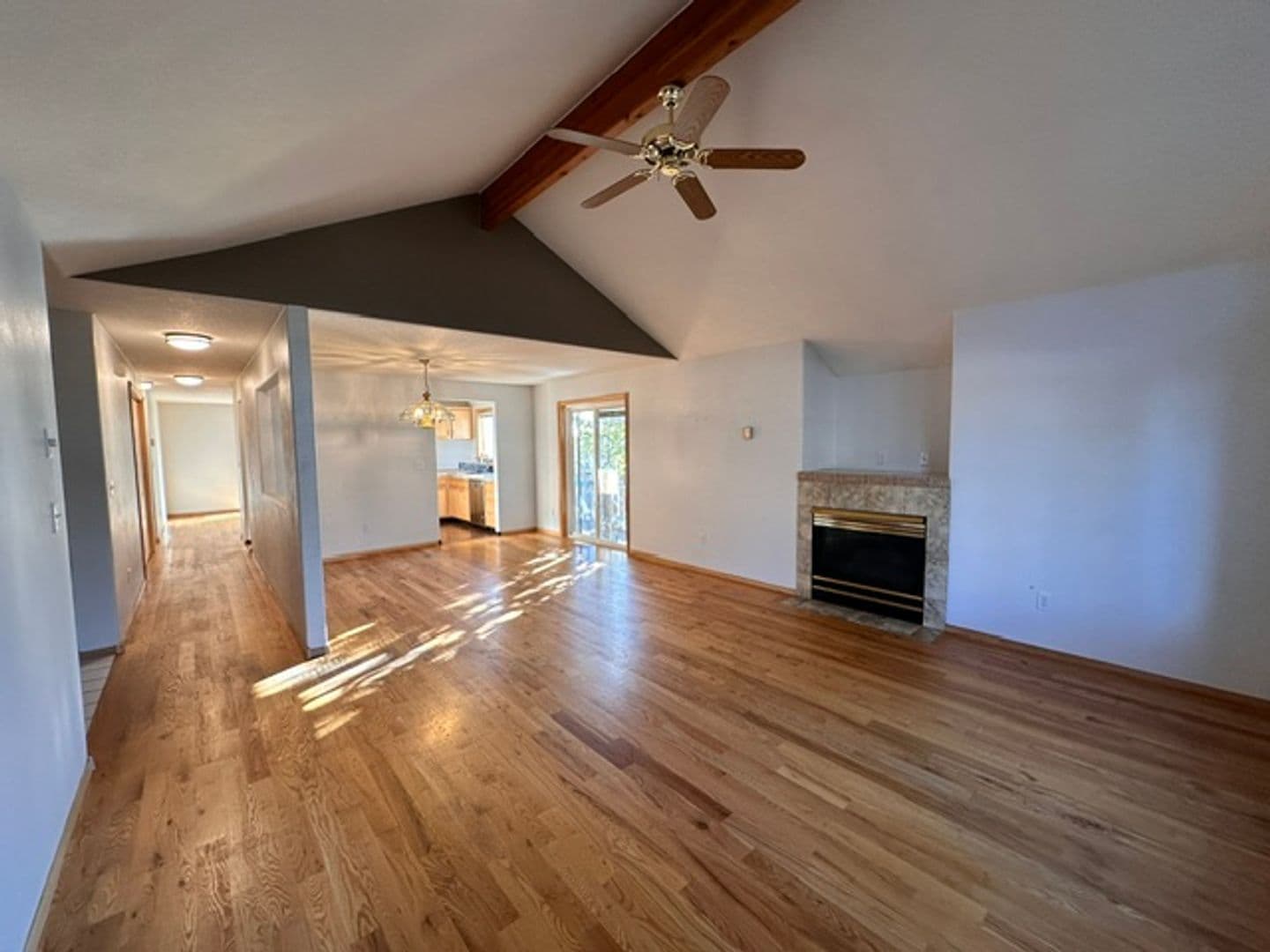 Redmond House: 3713 SW Volcano Ave