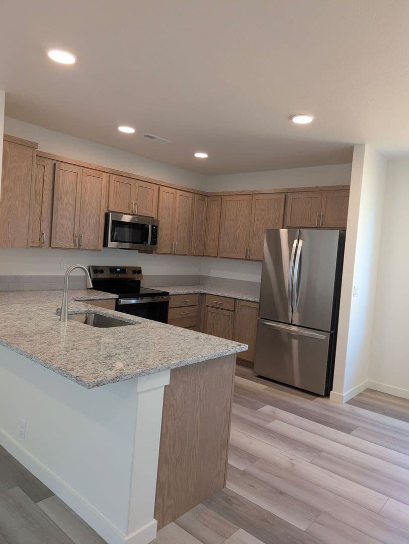 Bend House: 61073 NE Unity Place