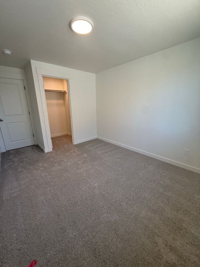 Bend House: 61073 NE Unity Place