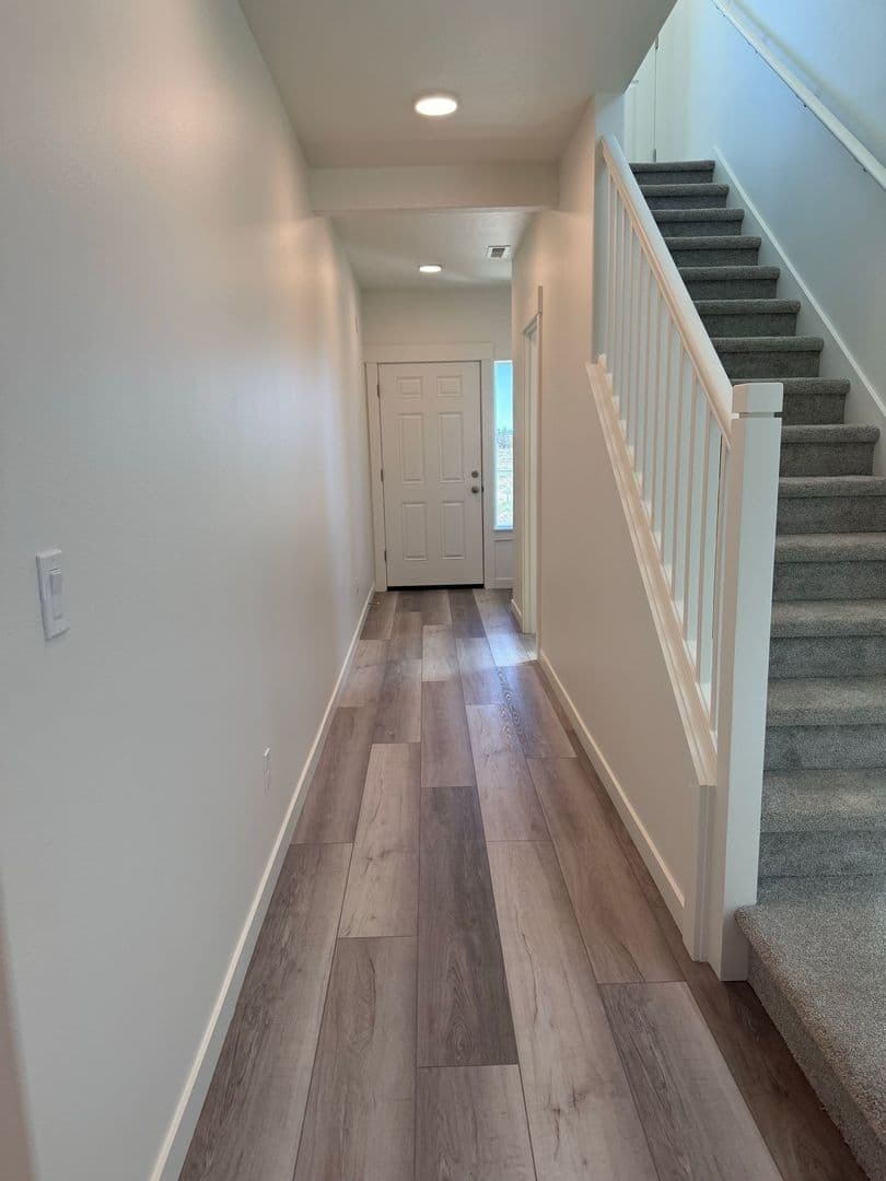 Bend House: 61073 NE Unity Place