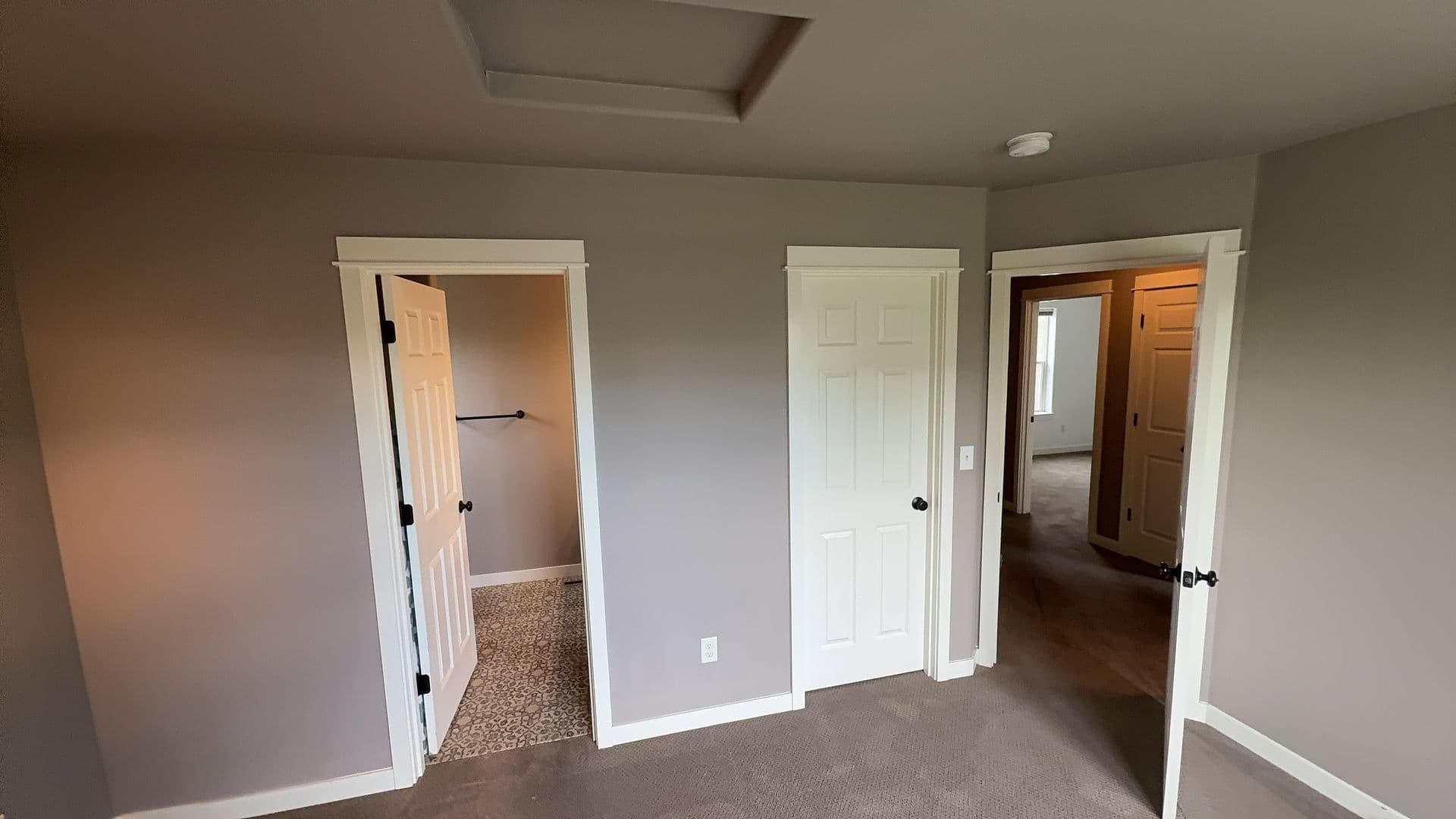 Bend House: 2728 NE Black Oak Place