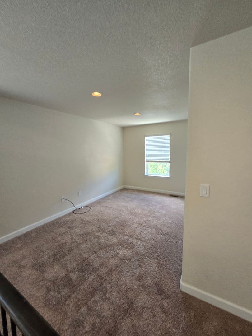 Longmont House: 1437 Grant Way