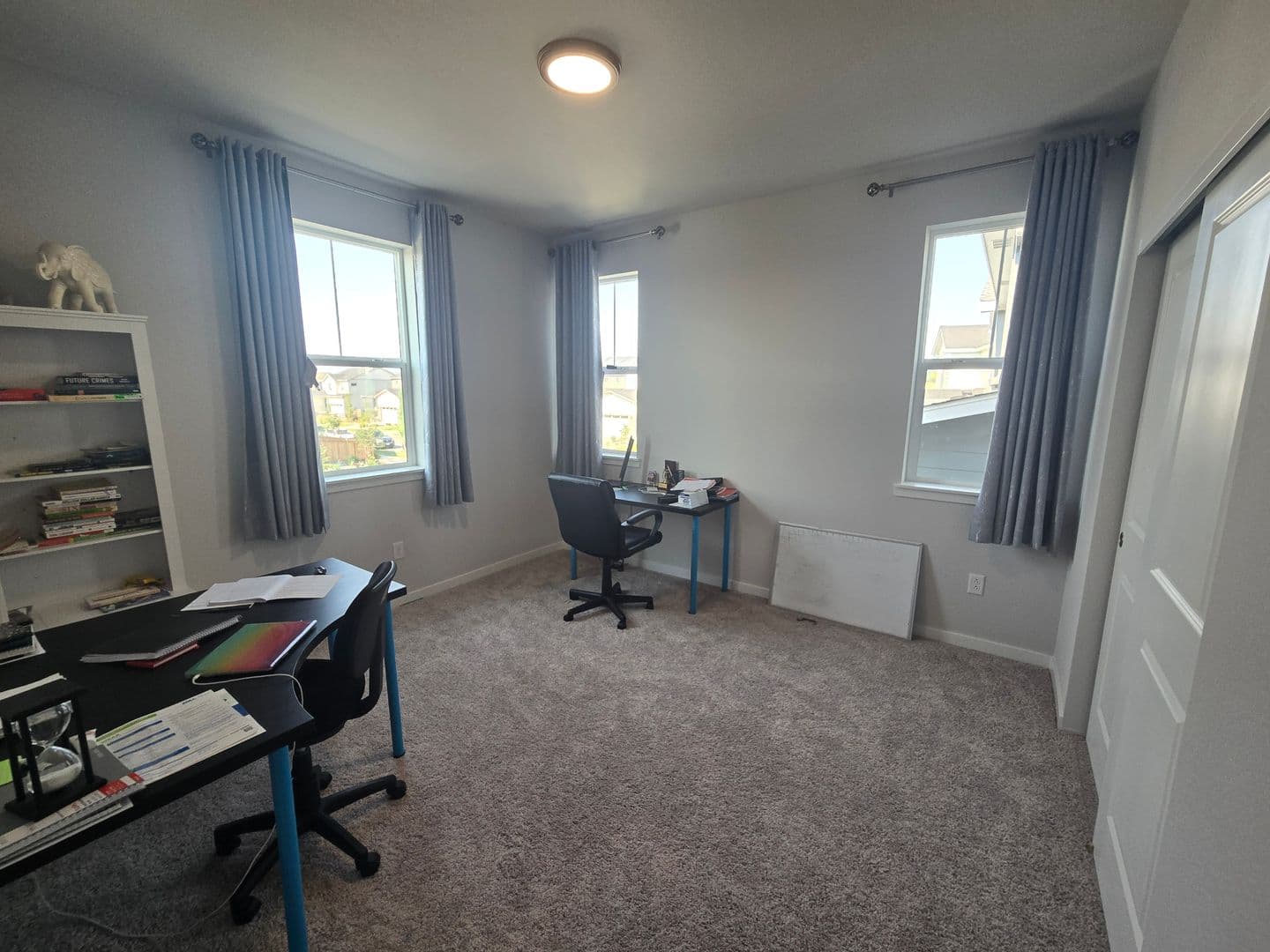 Erie House: 1431 Loraine Cir N