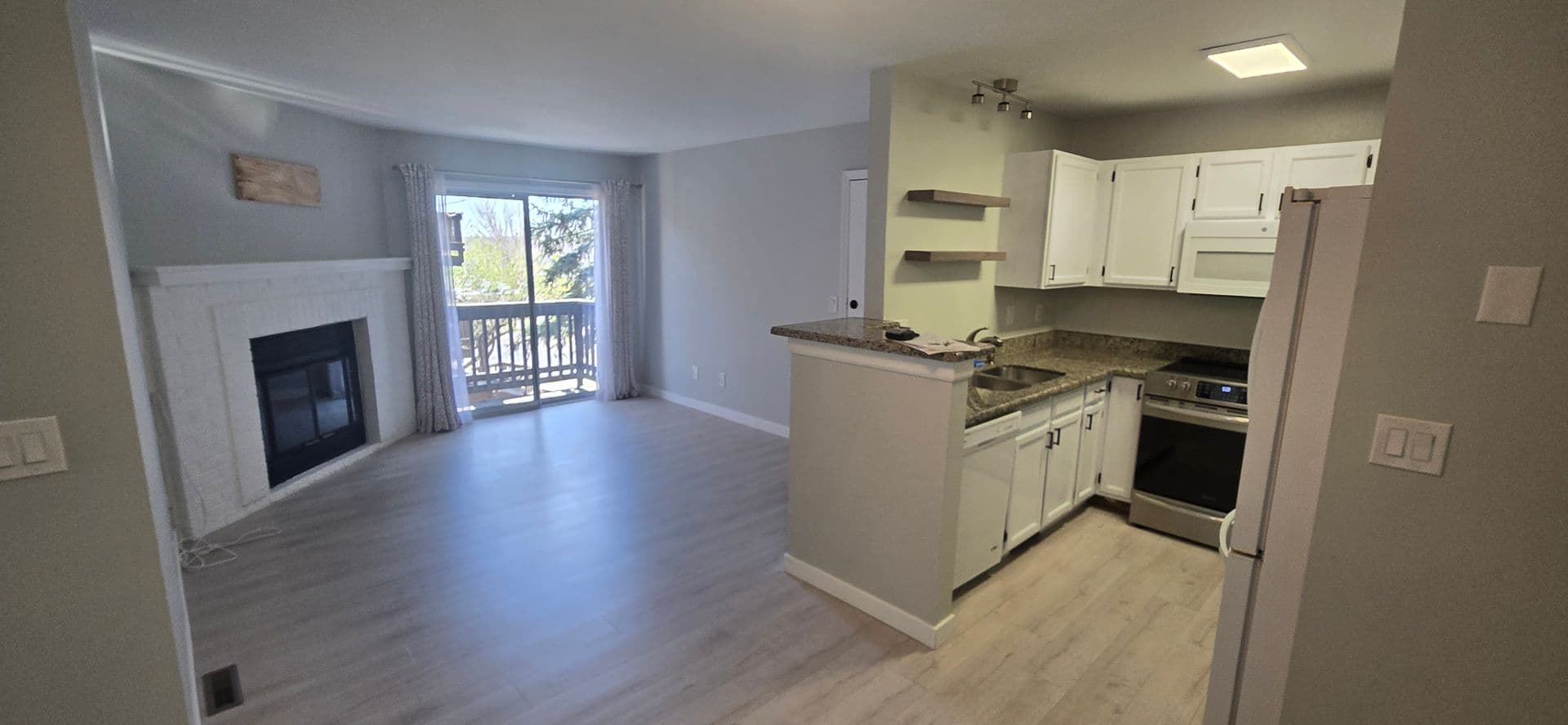 Arvada House: 7883 Allison Way #202