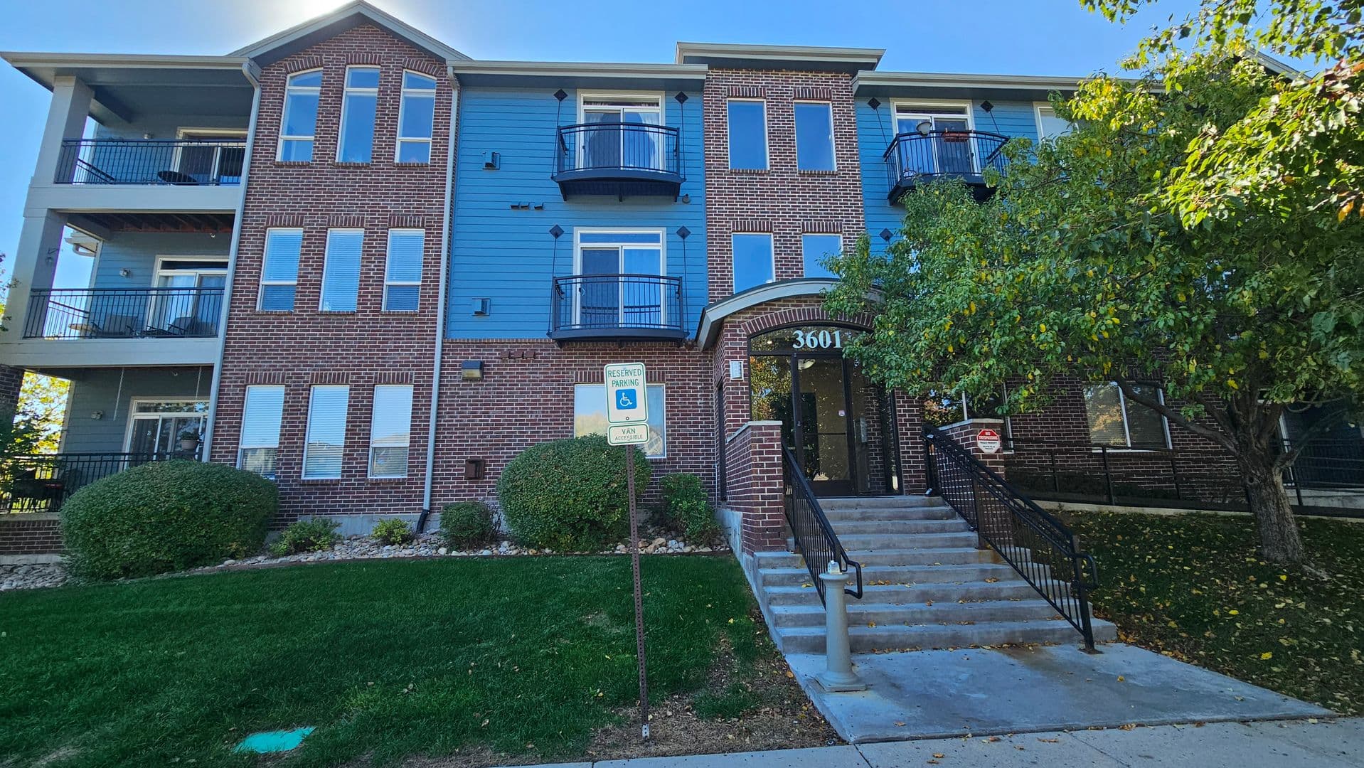 Thornton Condo: 3601 E 103rd Cir #B13