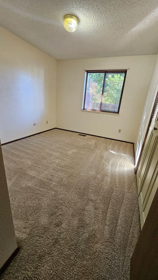 Arvada House: 13884 W 68th Drive