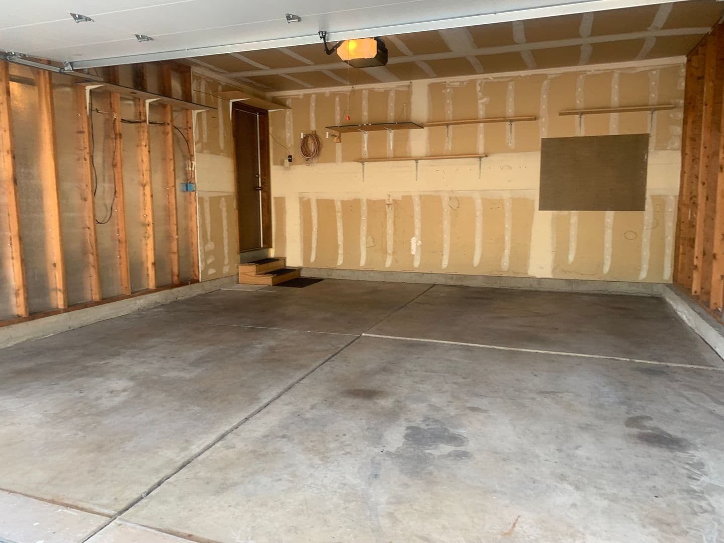 Arvada House: 13884 W 68th Drive