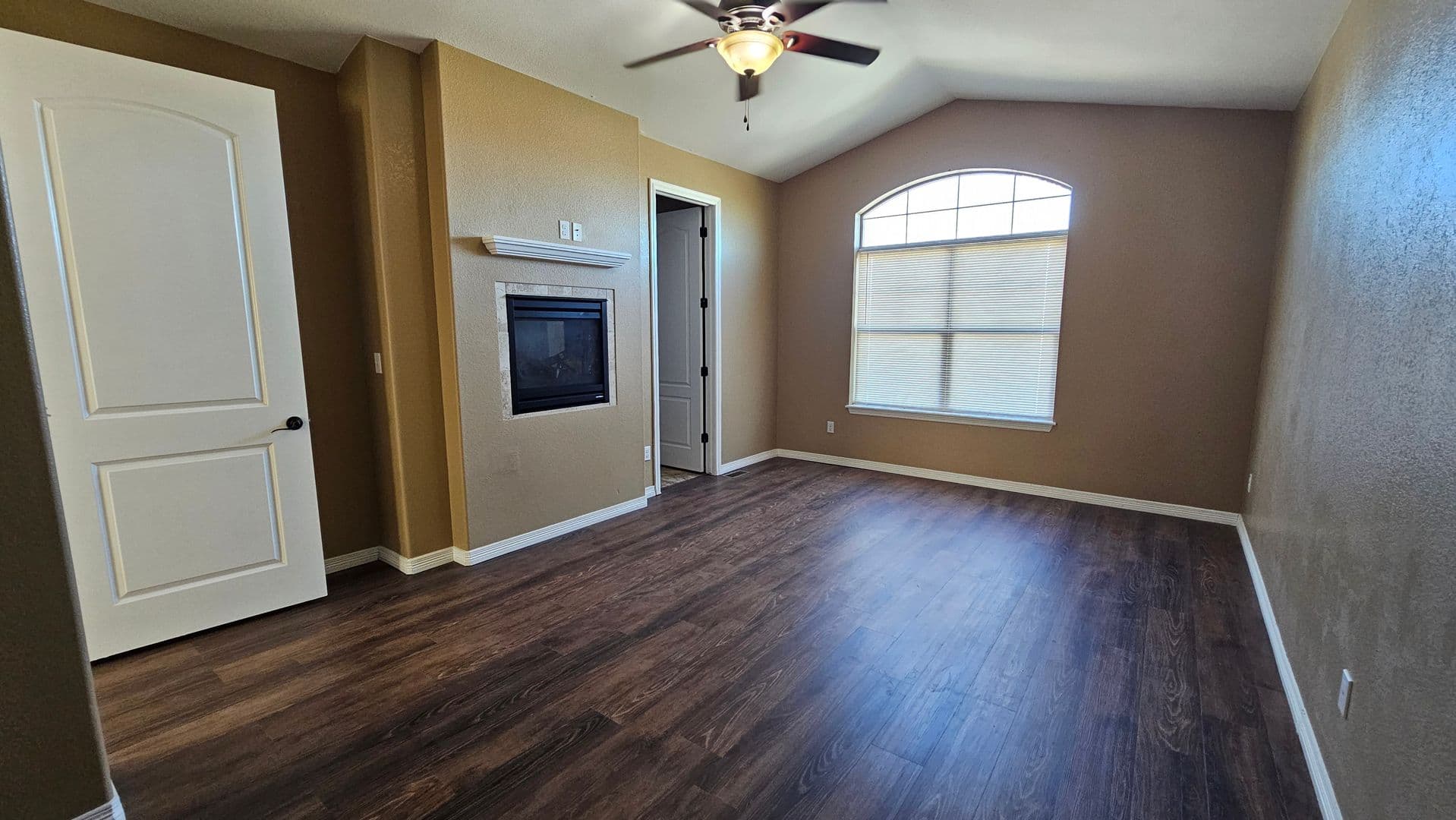 Thornton House: 9400 Yucca Way