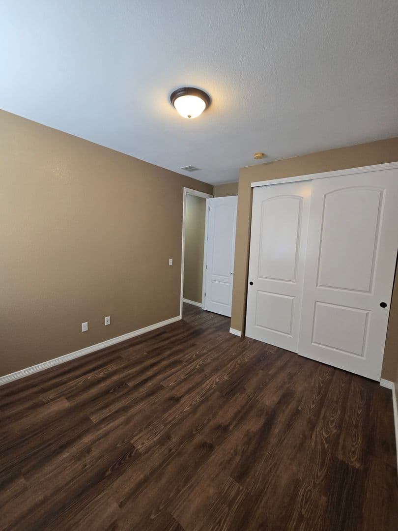 Thornton House: 9400 Yucca Way