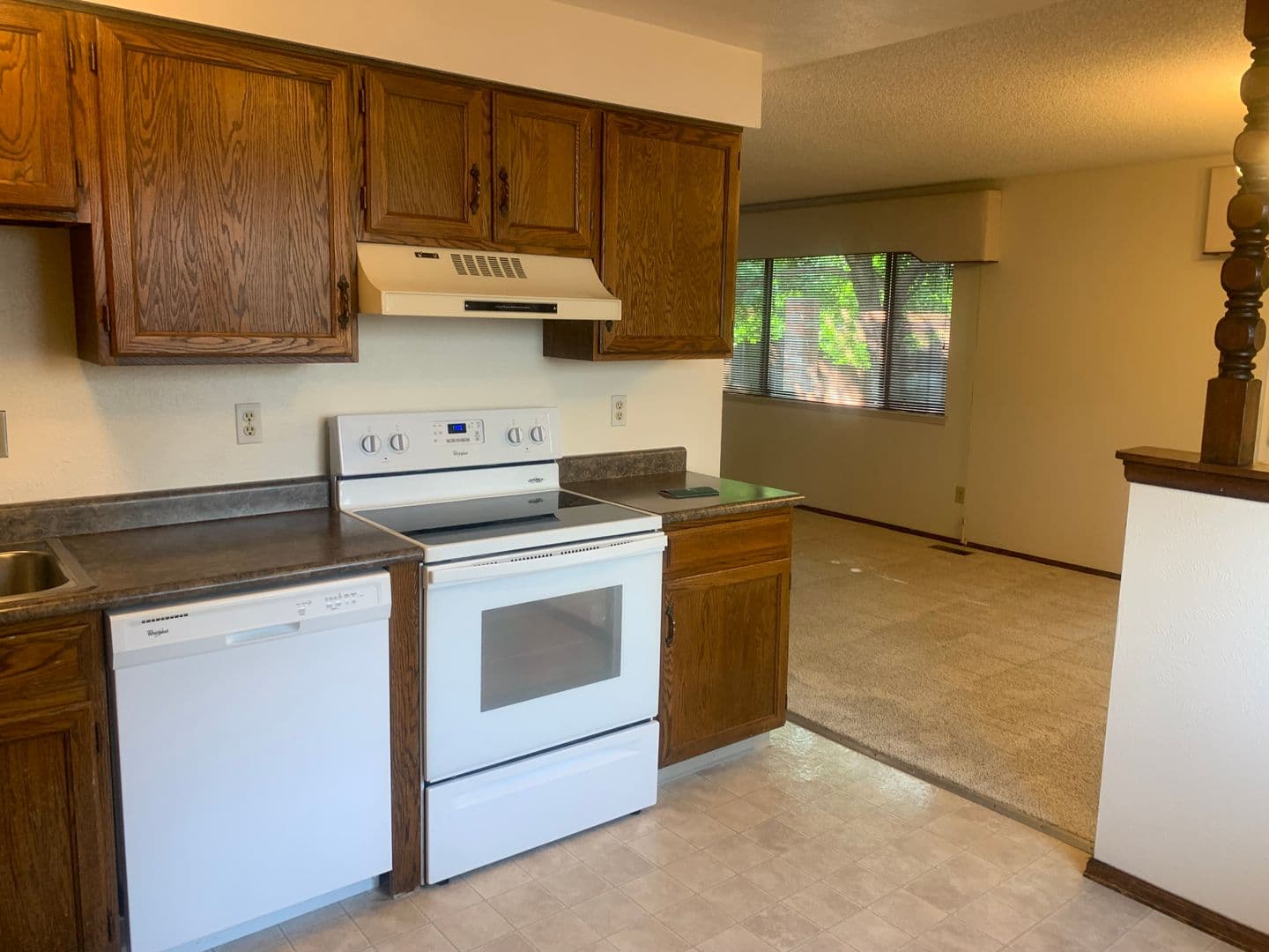 Arvada House: 13884 W 68th Drive